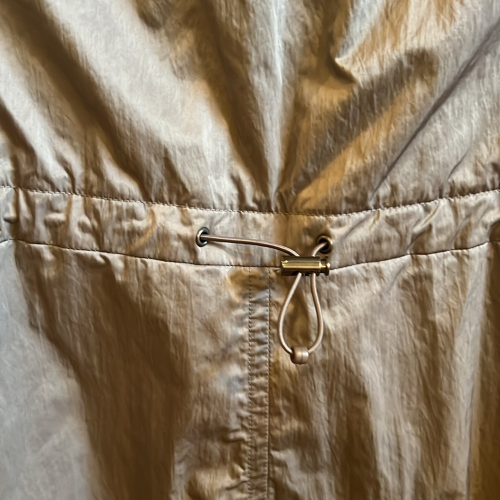 Zenergy Chico’s 1 Metallic Silver Jacket Excellent Condition - Picture 6 of 8